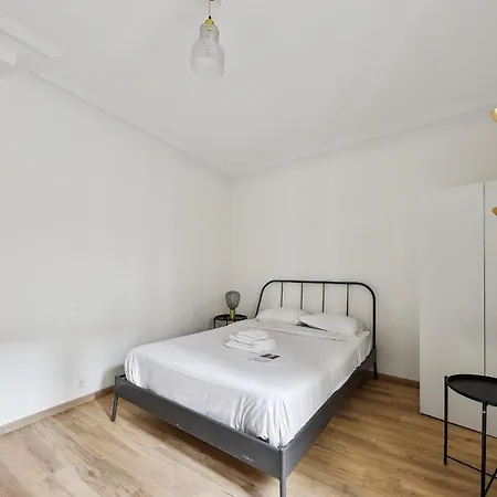 Montmartre - 2br - Cityapartmentstay Apartment *